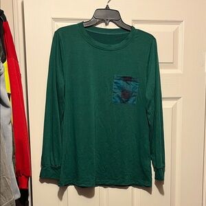 Men’s Soft Long Sleeve Green Shirt - Size M